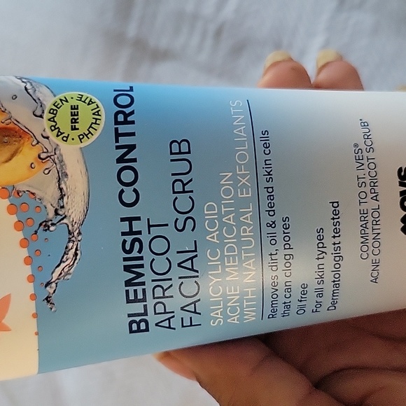 Blemish Control Apricot Facial Scrub - Picture 3 of 6